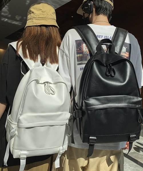 WESTBOY(ウエストボーイ)の「ユニセックス ミニマルフェイクレザー バックパック リュック WO26S1BG03(バックパック/リュック・メンズ・ホワイト/ブラック・FREE)」の3枚目の写真