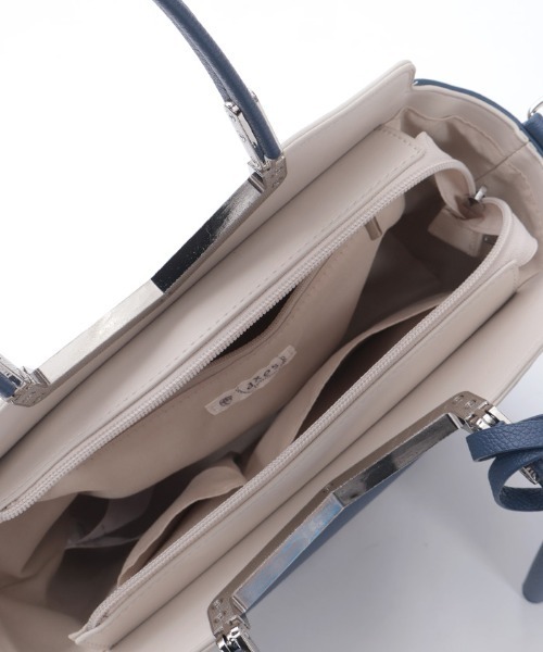 axes femme（アクシーズファム）の「エンボスフラップ配色バッグ（ボストンバッグ・レディース・ネイビー/グリーン/ピンク・FREE）」の17枚目の写真