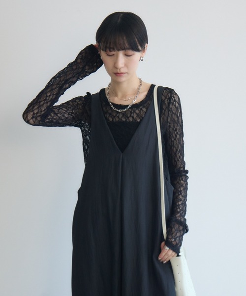 Paradise Picnic(パラダイスピクニック)の「cloche ショルダーテープジャンスカ(ジャンパースカート・レディース・ネイビー/ベージュ/ブラック・FREE)」の14枚目の写真