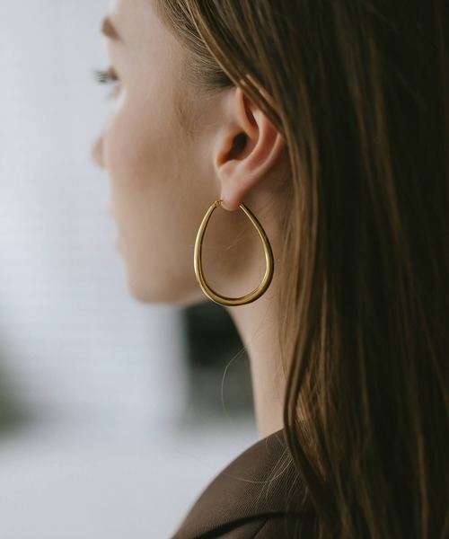 Ops.(オプス)の「ピアス 金属アレルギー対応 フープピアス シルバー925 ゴールド 【Tilk ティルク】(ピアス(両耳用)・レディース・シルバー・ONE SIZE)」の18枚目の写真