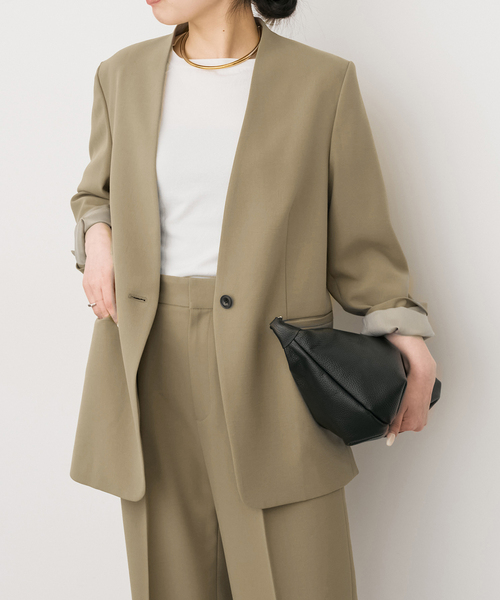 Spick & Span（スピックアンドスパン）の「トロストレッチVカラージャケット（ノーカラージャケット・レディース・ベージュ/ブラック・38/36/34）」の10枚目の写真