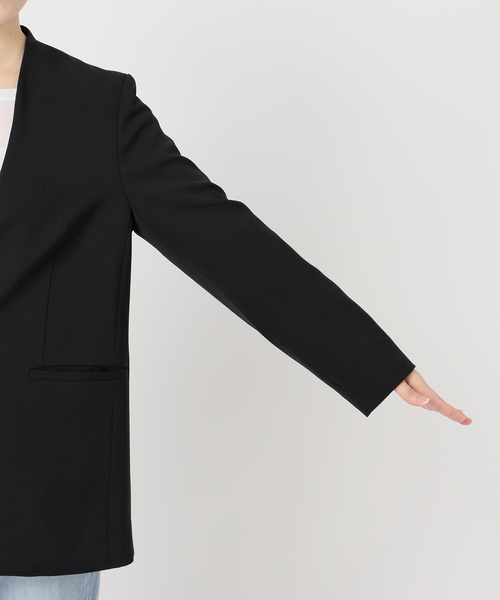 Spick & Span（スピックアンドスパン）の「トロストレッチVカラージャケット（ノーカラージャケット・レディース・ベージュ/ブラック・38/36/34）」の19枚目の写真