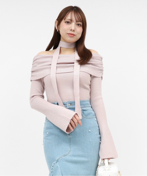 ROYAL PARTY（ロイヤルパーティー）の「ストール付オフショルギャザーラメニットトップス（ニット/セーター・レディース・ピンク/ブラック/オフホワイト/パープル・FREE）」の6枚目の写真