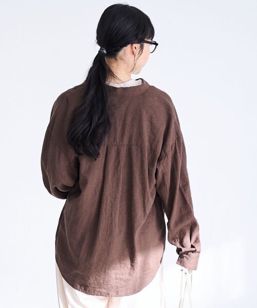 coen（コーエン）の「リネンレーヨンレギュラーカラーシャツ【インフルエンサー紹介アイテム】（シャツ/ブラウス・レディース・ライトピンク/ライトブルー/ダークブラウン/その他1/その他2/その他3・M/L）」の11枚目の写真