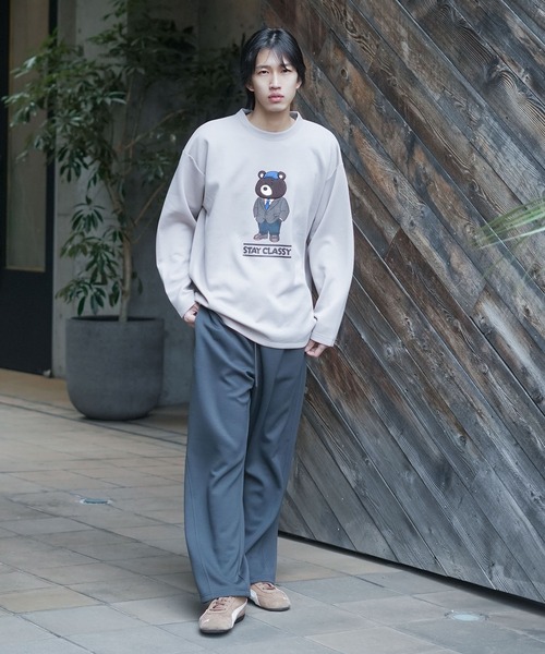 Blue Standard (ブルースタンダード)の「【BLUE STANDARD/ブルースタンダード】【もちもち高見えクッション素材】パフィースウェット トレーナー シワにならない 部分刺繍 ストレッチ ユニセックス(スウェット・メンズ・ダークグリーン/チャコールグレー/アイボリー/グレー・LARGE/MEDIUM/X-LARGE)」の14枚目の写真