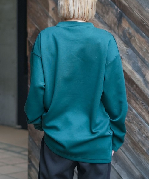 Blue Standard (ブルースタンダード)の「【BLUE STANDARD/ブルースタンダード】【もちもち高見えクッション素材】パフィースウェット トレーナー シワにならない 部分刺繍 ストレッチ ユニセックス(スウェット・メンズ・ダークグリーン/チャコールグレー/アイボリー/グレー・LARGE/MEDIUM/X-LARGE)」の21枚目の写真
