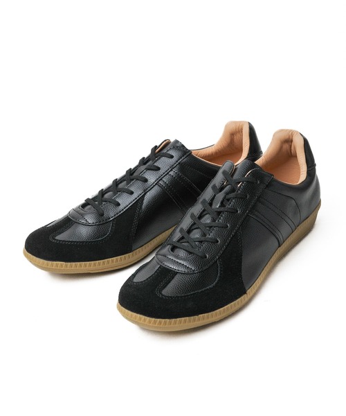 GERMAN TRAINER(ジャーマントレーナー)の「/GERMAN TRAINER/ジャーマントレーナー(スニーカー・メンズ・ホワイト×ホワイト/ブラック・44/43/42/41/40/39/38/37/36)」の1枚目の写真