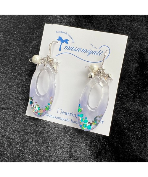 tone(トーン)の「【masamiyabi】愛らしい偏光ラメピアス(MA)(ピアス(両耳用)・レディース・ブルー/ピンク・FREE)」の1枚目の写真