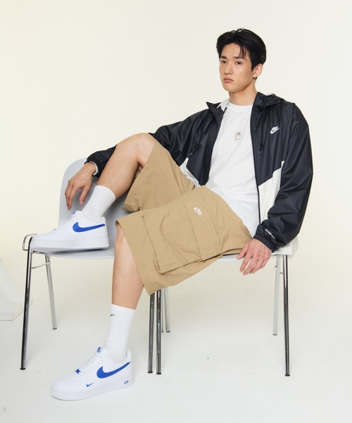 NIKE(ナイキ)の「ナイキ スポーツウェア ロングスリーブ Tシャツ / Nike Sportswear Long-Sleeve T-Shirt IO9761-100 White(Tシャツ/カットソー・メンズ・ホワイト・XL/2XL/S/M/L)」の9枚目の写真