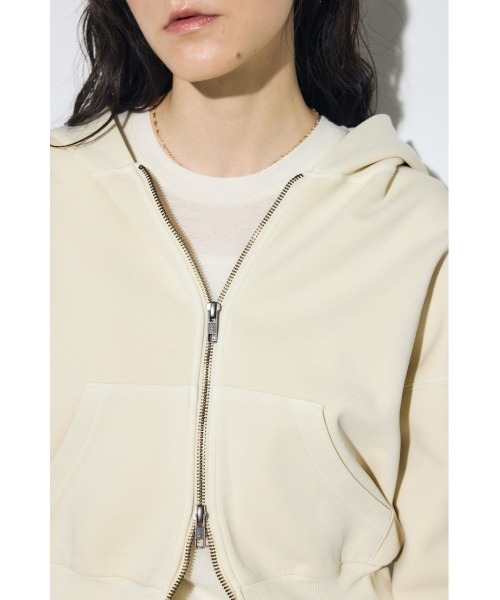 AZUL by moussy（アズールバイマウジー）の「ピグメントダブルジップフーディー（パーカー・レディース・ライトブラック/アイボリー/カーキ・FREE）」の10枚目の写真