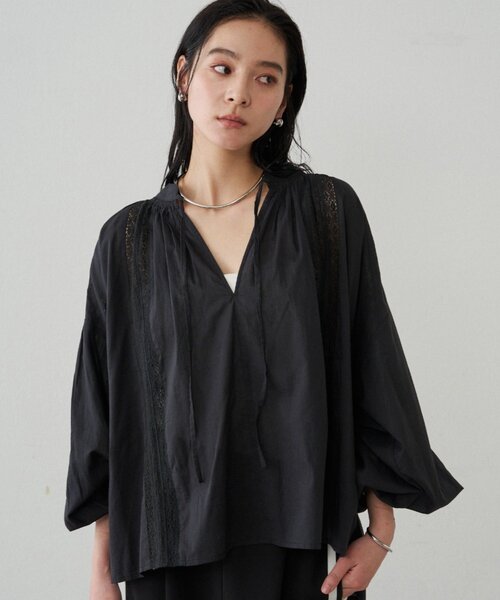 LOUNGEDRESS(ラウンジドレス)の「【INDIA】スキッパーレースブラウス(シャツ/ブラウス・レディース・オフホワイト/ベージュ/ブラック・FREE)」の19枚目の写真