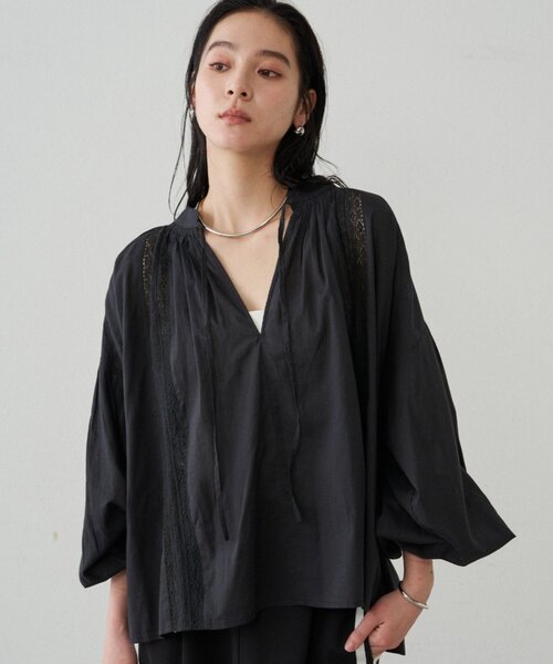 LOUNGEDRESS(ラウンジドレス)の「【INDIA】スキッパーレースブラウス(シャツ/ブラウス・レディース・オフホワイト/ベージュ/ブラック・FREE)」の20枚目の写真