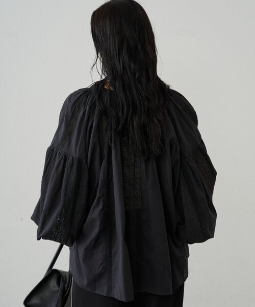 LOUNGEDRESS(ラウンジドレス)の「【INDIA】スキッパーレースブラウス(シャツ/ブラウス・レディース・オフホワイト/ベージュ/ブラック・FREE)」の22枚目の写真
