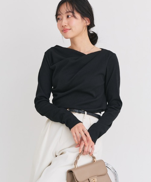 Pierrot(ピエロ)の「ドレープデザインテレコリブカットソー(Tシャツ/カットソー・レディース・オフホワイト/ブラック/チャコール・LL/L/M)」の18枚目の写真