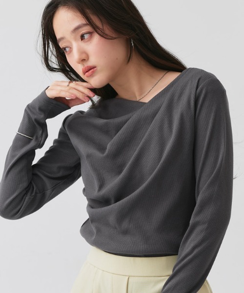 Pierrot(ピエロ)の「ドレープデザインテレコリブカットソー(Tシャツ/カットソー・レディース・オフホワイト/ブラック/チャコール・LL/L/M)」の16枚目の写真