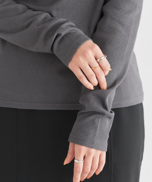 Pierrot(ピエロ)の「ドレープデザインテレコリブカットソー(Tシャツ/カットソー・レディース・オフホワイト/ブラック/チャコール・LL/L/M)」の9枚目の写真