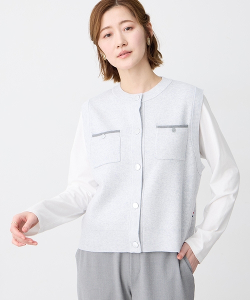 Petit Honfleur（プチオンフルール）の「胸ポケットニットベスト【ウォッシャブル】（カーディガン/ボレロ・レディース・ネイビー/グレー・M/L）」の3枚目の写真