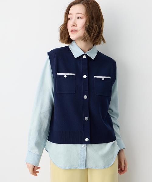 Petit Honfleur（プチオンフルール）の「胸ポケットニットベスト【ウォッシャブル】（カーディガン/ボレロ・レディース・ネイビー/グレー・M/L）」の10枚目の写真