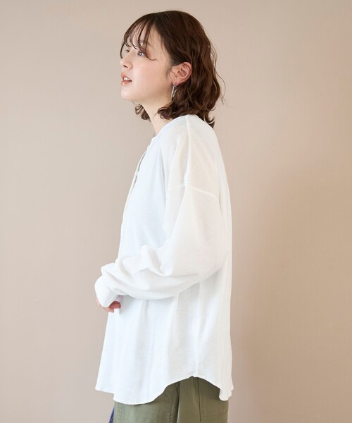 coen(コーエン)の「シアーワッフル ヘンリーネックロンT(Tシャツ/カットソー・レディース・ブラック/ライトピンク/オフホワイト/ダークブラウン・FREE)」の9枚目の写真