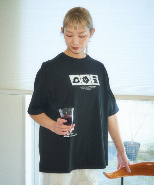 BIRTHDAY BAR(バースデイバー)の「【POTLUCK PASTA PARTY】Tシャツ 2サイズ展開(Tシャツ/カットソー・レディース・ホワイト/ネイビー/ブラック・MEDIUM/X-LARGE)」の6枚目の写真