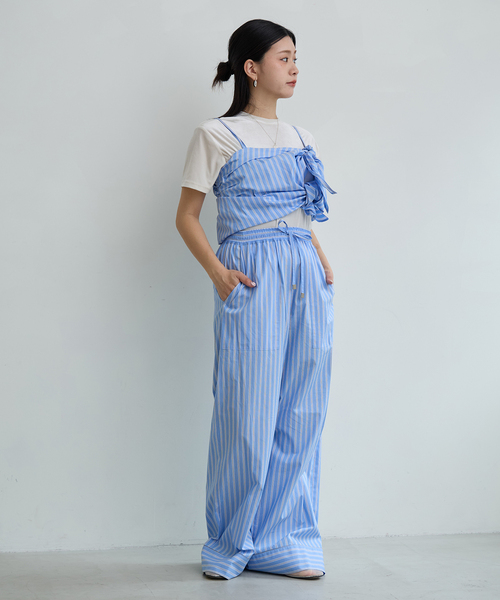 IENA LA BOUCLE（イエナラブークル）の「IENA LA BOUCLE コットンストライプリボンキャミソール（キャミソール・レディース・ライトブルー・FREE）」の2枚目の写真