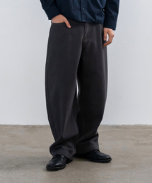 INDUST（インダスト）の「バレルフィットカーブドワイドパンツ_チャコール（その他パンツ）」