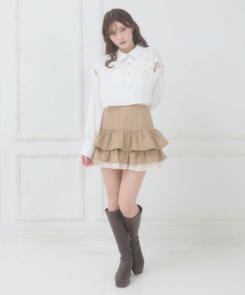 MAJESTIC LEGON（マジェスティックレゴン）の「キラキラオープンショルダーシャツ（シャツ/ブラウス・レディース・アイボリー/ピンク/イエロー/ブルー・MEDIUM）」の6枚目の写真