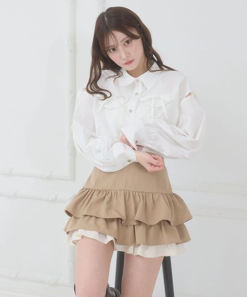 MAJESTIC LEGON（マジェスティックレゴン）の「キラキラオープンショルダーシャツ（シャツ/ブラウス・レディース・アイボリー/ピンク/イエロー/ブルー・MEDIUM）」の10枚目の写真