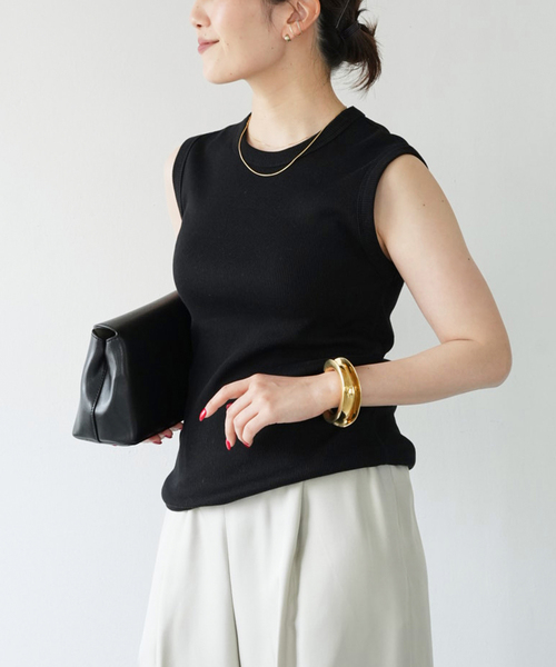 Deuxieme Classe(ドゥーズィエムクラス)の「* Dignity sleeveless(Tシャツ/カットソー・レディース・ブラック/ライトグリーン/ベージュ系その他/ブラウン/ホワイト・FREE)」の1枚目の写真