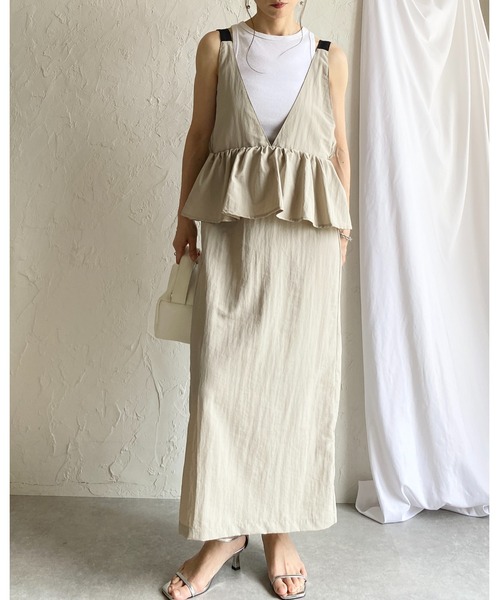 She's Closet(シーズクローゼット)の「ロング丈 レイヤード風 ペプラム切り替え キャミワンピース ジャンパースカート(ジャンパースカート・レディース・ライトベージュ/オリーブ/ブラック・FREE)」の14枚目の写真