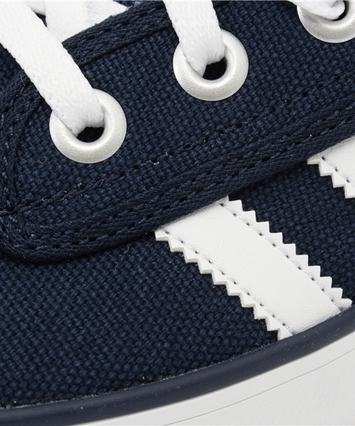 adidas（アディダス）の「adidas アディダス KIEL キール D69234 NVY/WTH/CARBON（スニーカー・レディース・ネイビー・25.0cm/23.0cm/22.5cm/27.0cm/24.0cm/26.0cm/26.5cm/23.5cm/24.5cm/25.5cm/27.5cm/28.5cm/28.0cm/29.0cm）」の9枚目の写真