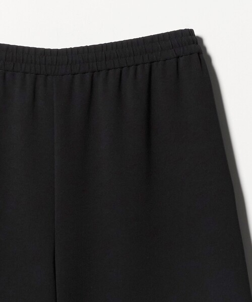 UNITED ARROWS(ユナイテッドアローズ)の「COMFY クロップド ワイドパンツ ‐防汚 UVカット ウォッシャブル‐(スラックス・レディース・ブラック/ダークグレー・36/38)」の18枚目の写真