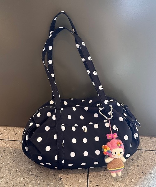 Teem Store（チームストア）の「【ドット柄】 ギャザーミニボストンバッグ（ショルダーバッグ・レディース・ブラック/ホワイト・F）」の10枚目の写真