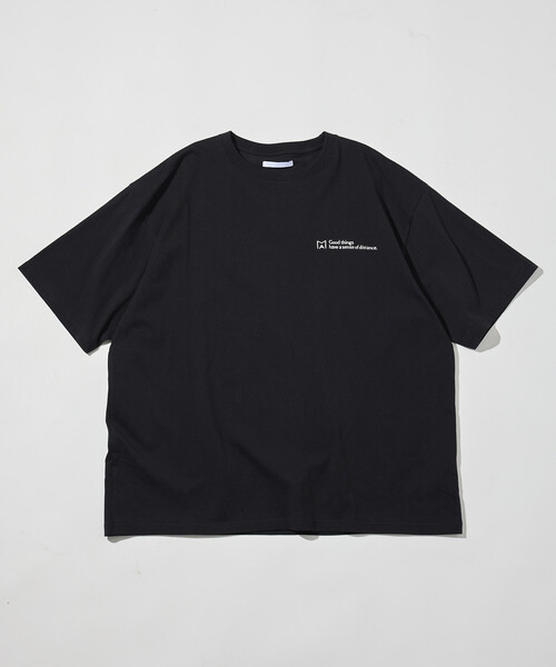 Firsthand(ファーストハンド)の「MA Firsthand/マ ファーストハンド MA ベーシック ロゴ 刺繍 ショートスリーブ Tシャツ(Tシャツ/カットソー・メンズ・ブラック/ホワイト/ブルー/オフホワイト・MEDIUM/SMALL/LARGE)」の3枚目の写真