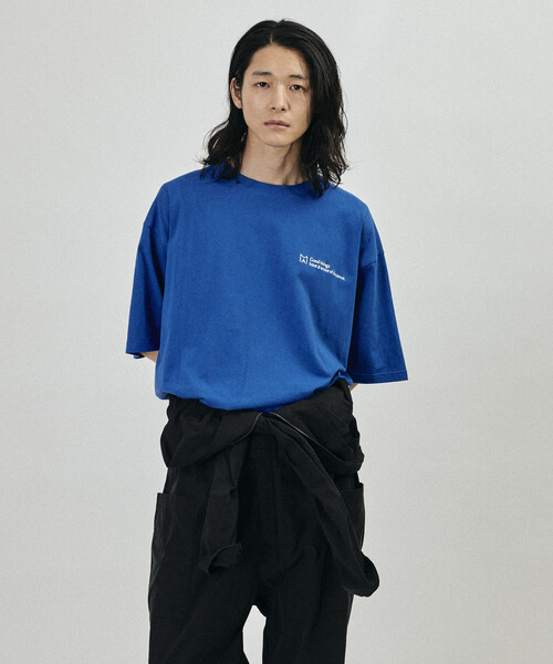 Firsthand(ファーストハンド)の「MA Firsthand/マ ファーストハンド MA ベーシック ロゴ 刺繍 ショートスリーブ Tシャツ(Tシャツ/カットソー・メンズ・ブラック/ホワイト/ブルー/オフホワイト・MEDIUM/SMALL/LARGE)」の20枚目の写真