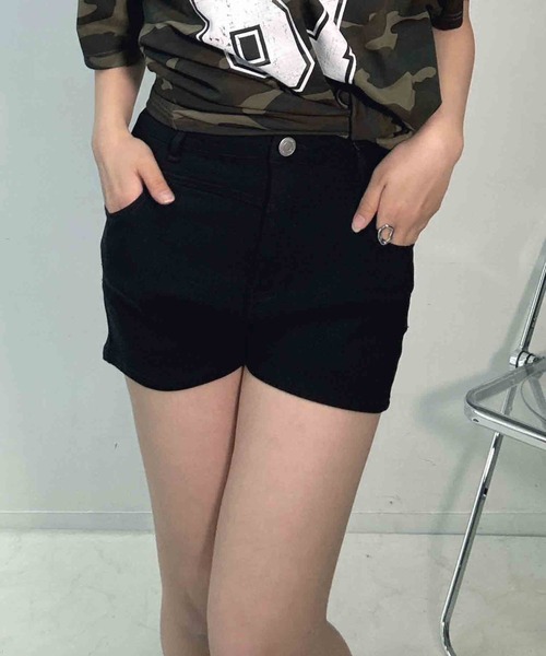 AS KNOW AS plus（アズノゥアズプラス）の「〇ストレッチショートパンツ（デニムパンツ・レディース・ブラック/ブルー系/ブラック系・FREE）」の2枚目の写真
