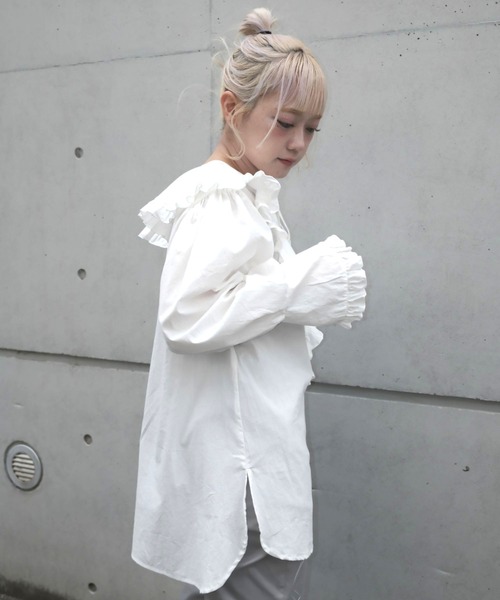 ZOZOMARKET by aoi(ゾゾマーケットバイアオイ)の「【インフルエンサー aoiセレクト】コットンフリルブラウス(シャツ/ブラウス・レディース・ブラック/ホワイト・FREE)」の8枚目の写真