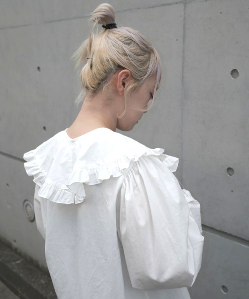 ZOZOMARKET by aoi(ゾゾマーケットバイアオイ)の「【インフルエンサー aoiセレクト】コットンフリルブラウス(シャツ/ブラウス・レディース・ブラック/ホワイト・FREE)」の9枚目の写真