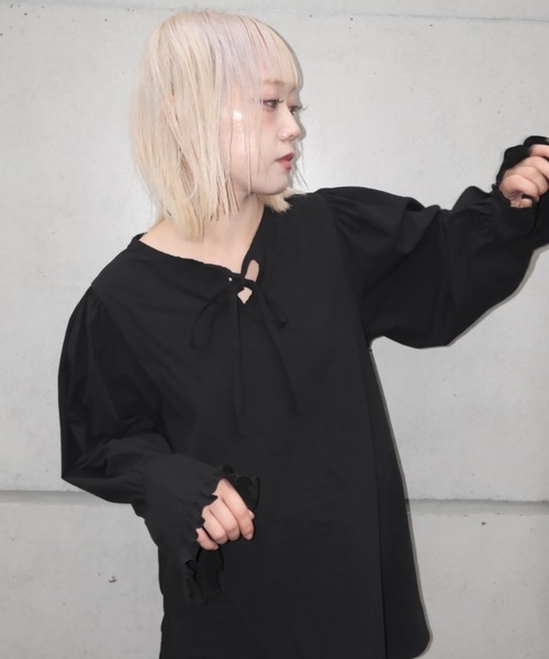 ZOZOMARKET by aoi(ゾゾマーケットバイアオイ)の「【インフルエンサー aoiセレクト】コットンフリルブラウス(シャツ/ブラウス・レディース・ブラック/ホワイト・FREE)」の15枚目の写真