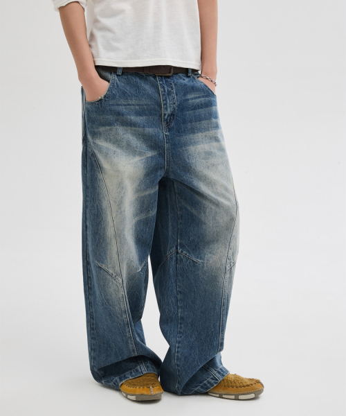 LEIRE（ルアール）の「カーブドラインウォッシングパンツ [フェイドブルー]（デニムパンツ・メンズ・その他・MEDIUM/LARGE/X-LARGE）」の4枚目の写真