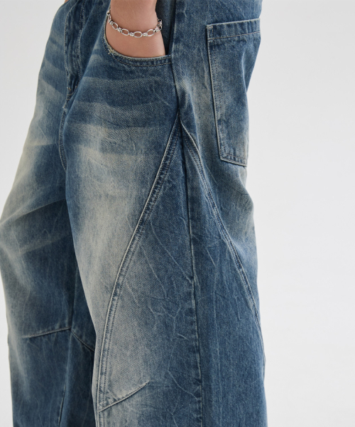LEIRE（ルアール）の「カーブドラインウォッシングパンツ [フェイドブルー]（デニムパンツ・メンズ・その他・MEDIUM/LARGE/X-LARGE）」の6枚目の写真