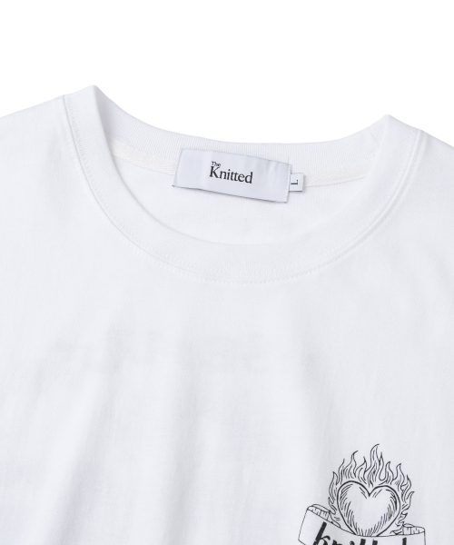 KNITTED(ニッティド)の「ヘブンリーバーニングハートクロップTシャツホワイト(Tシャツ/カットソー・メンズ・ホワイト・MEDIUM/LARGE/X-LARGE)」の2枚目の写真
