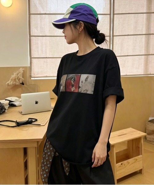 GEMEDA(ジェメダ)の「フォトプリントオーバーTシャツ/ヴィンテージライク半袖トップス(Tシャツ/カットソー・レディース・ホワイト/グレー/ブラック・M)」の20枚目の写真