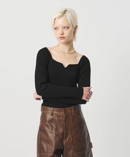H　BEAUTY&YOUTH UNITED ARROWS（エイチビューティーアンドユースユナイテッドアローズ）の「＜H＞キーネック リブ ニットプルオーバー（ニット/セーター・レディース・ベージュ・FREE）」の2枚目の写真