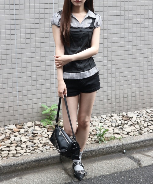 tinkerend(ティンカーエンド)の「Puff-sleeve Gingham Blouse / パフスリーブギンガムチェックブラウス(シャツ/ブラウス・レディース・ブラック・FREE)」の5枚目の写真