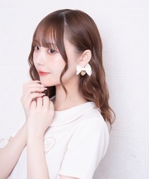LAFARY（ラファリー）の「ロゴハートリボンピアス（ピアス（両耳用））」