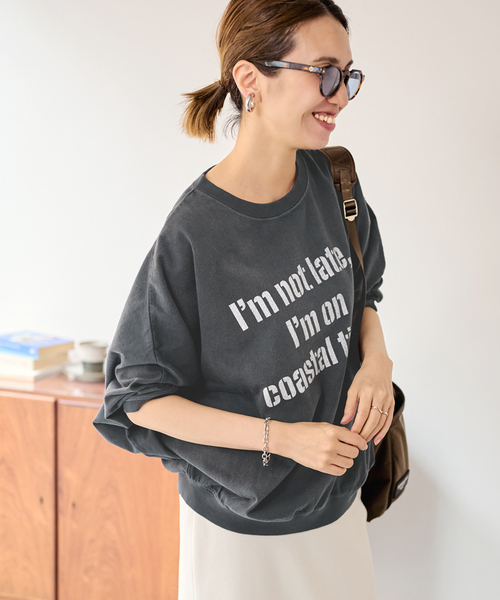 FRAMeWORK(フレームワーク)の「GULFCOAST SPORTSWEAR 別注ドルマンスリーブTシャツ(Tシャツ/カットソー・レディース・スミクロ/ブラウン/ベージュ/ライトグレー・FREE)」の11枚目の写真