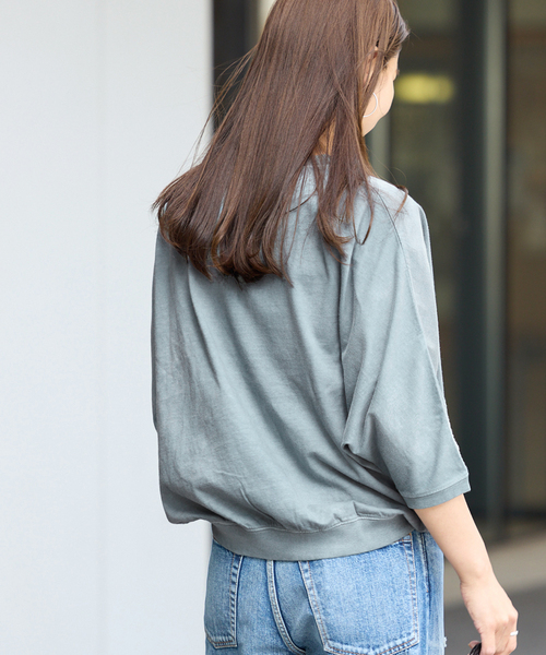 FRAMeWORK(フレームワーク)の「GULFCOAST SPORTSWEAR 別注ドルマンスリーブTシャツ(Tシャツ/カットソー・レディース・スミクロ/ブラウン/ベージュ/ライトグレー・FREE)」の22枚目の写真