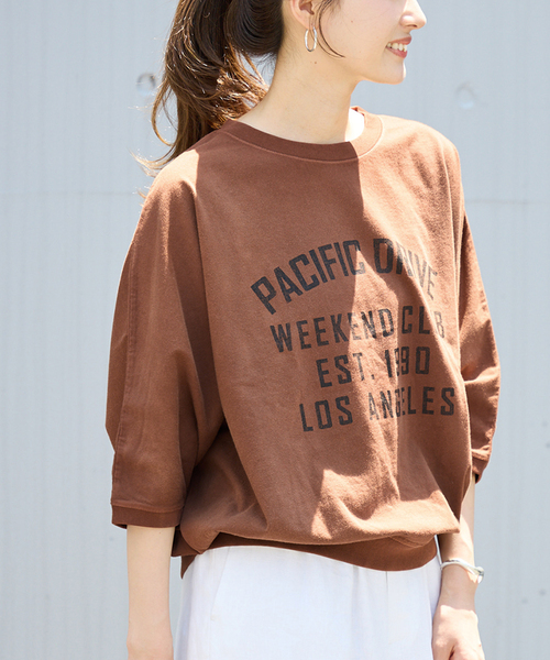 FRAMeWORK(フレームワーク)の「GULFCOAST SPORTSWEAR 別注ドルマンスリーブTシャツ(Tシャツ/カットソー・レディース・スミクロ/ブラウン/ベージュ/ライトグレー・FREE)」の11枚目の写真