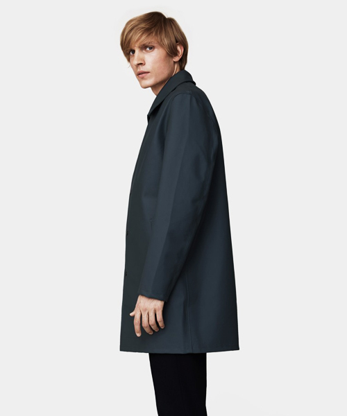 STUTTERHEIM（ストゥッテルハイム）の「【STUTTERHEIM】Vesastan（ステンカラーコート・メンズ・ブラック/チャコールグレー/ベージュ・X-SMALL/SMALL）」の19枚目の写真